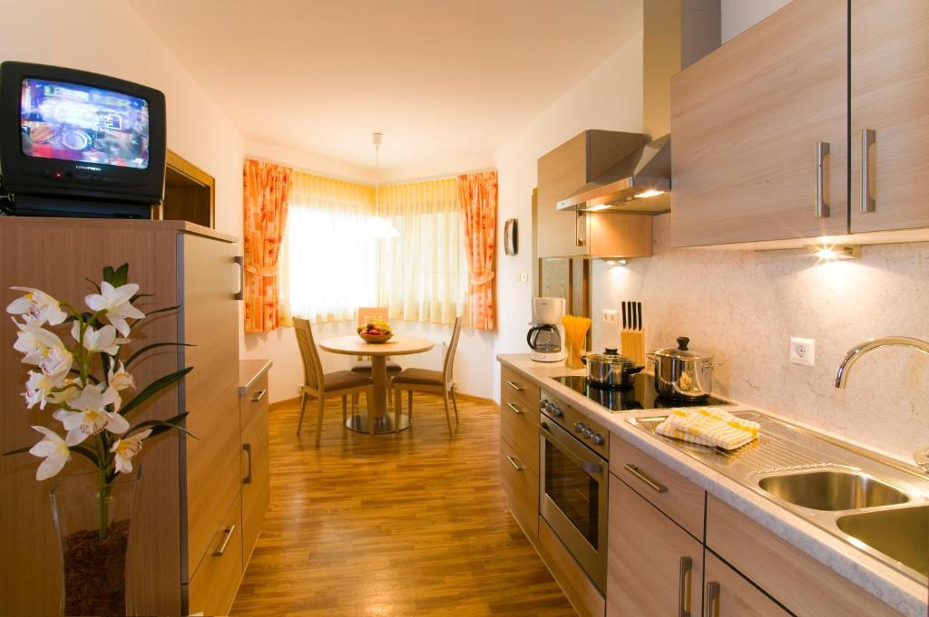 Appartements Peilerhof Cermes Rum bild